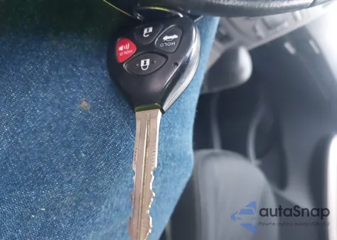 2013 Toyota Corolla S z USA, uszkodzony, nr VIN 2T1BU4EE9DC076613